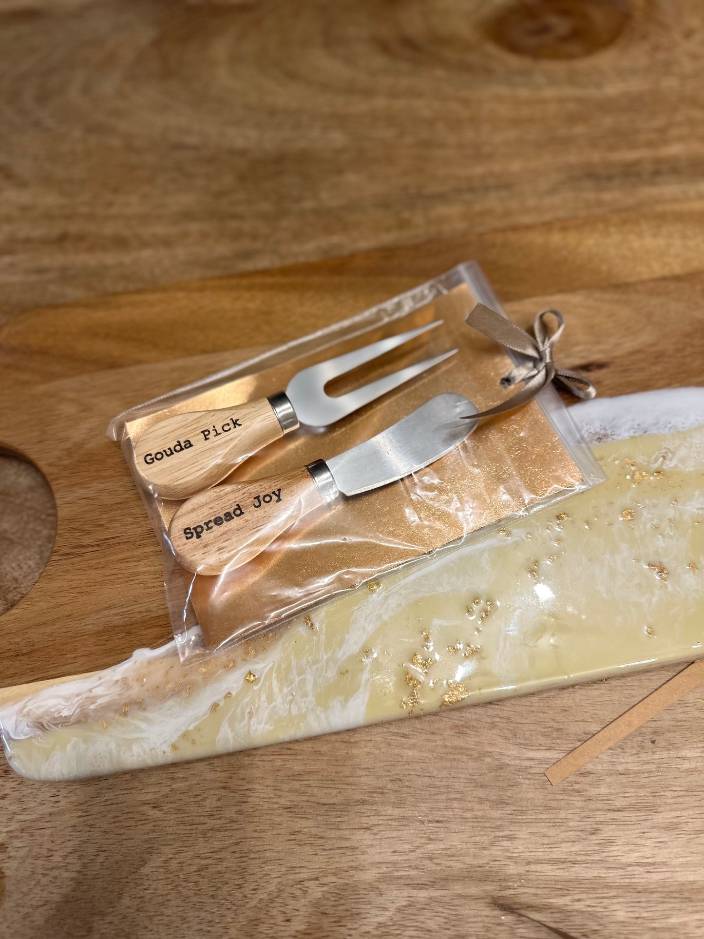 Cheese & Charcuterie Knives