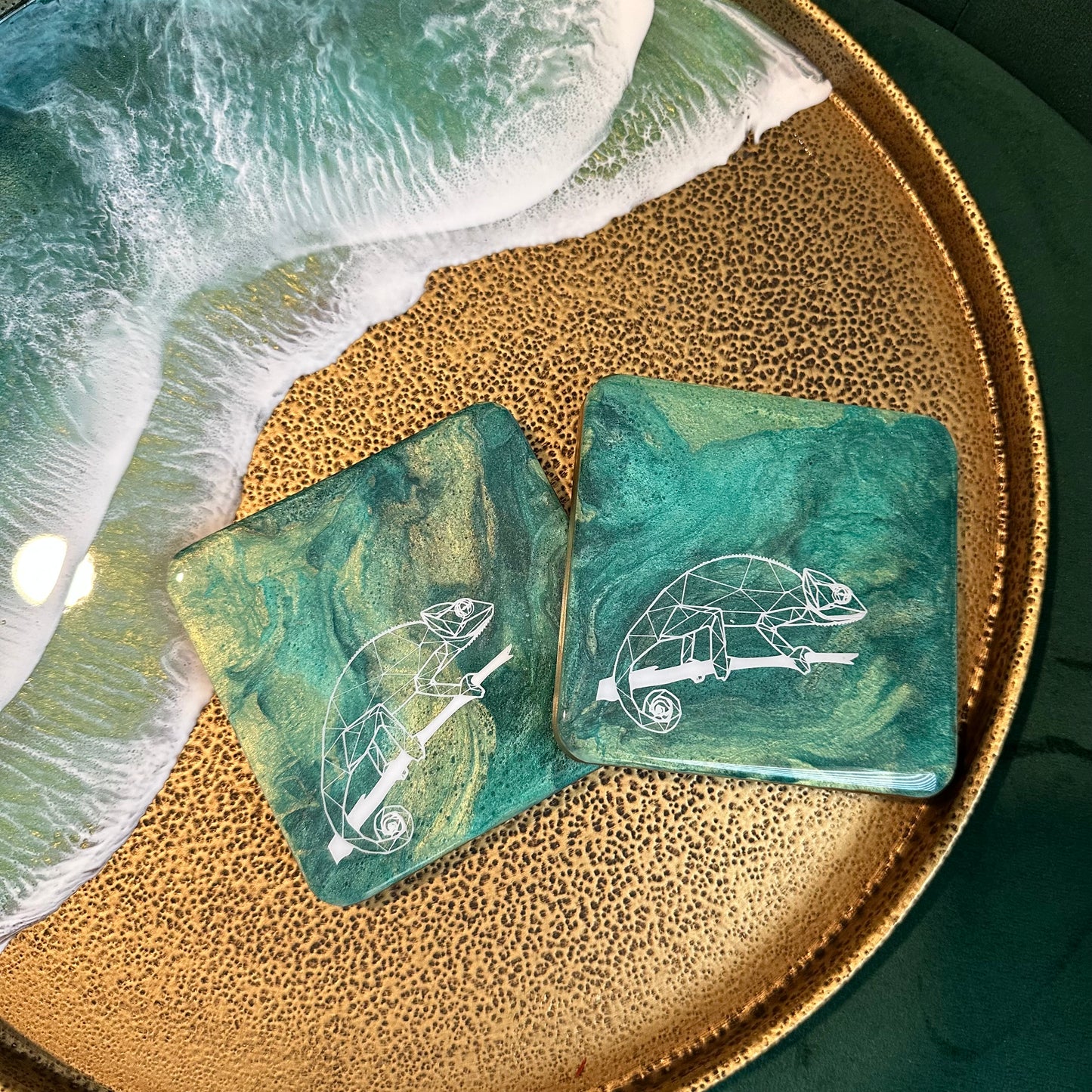 Hammered Metal Tray | Paradise Green