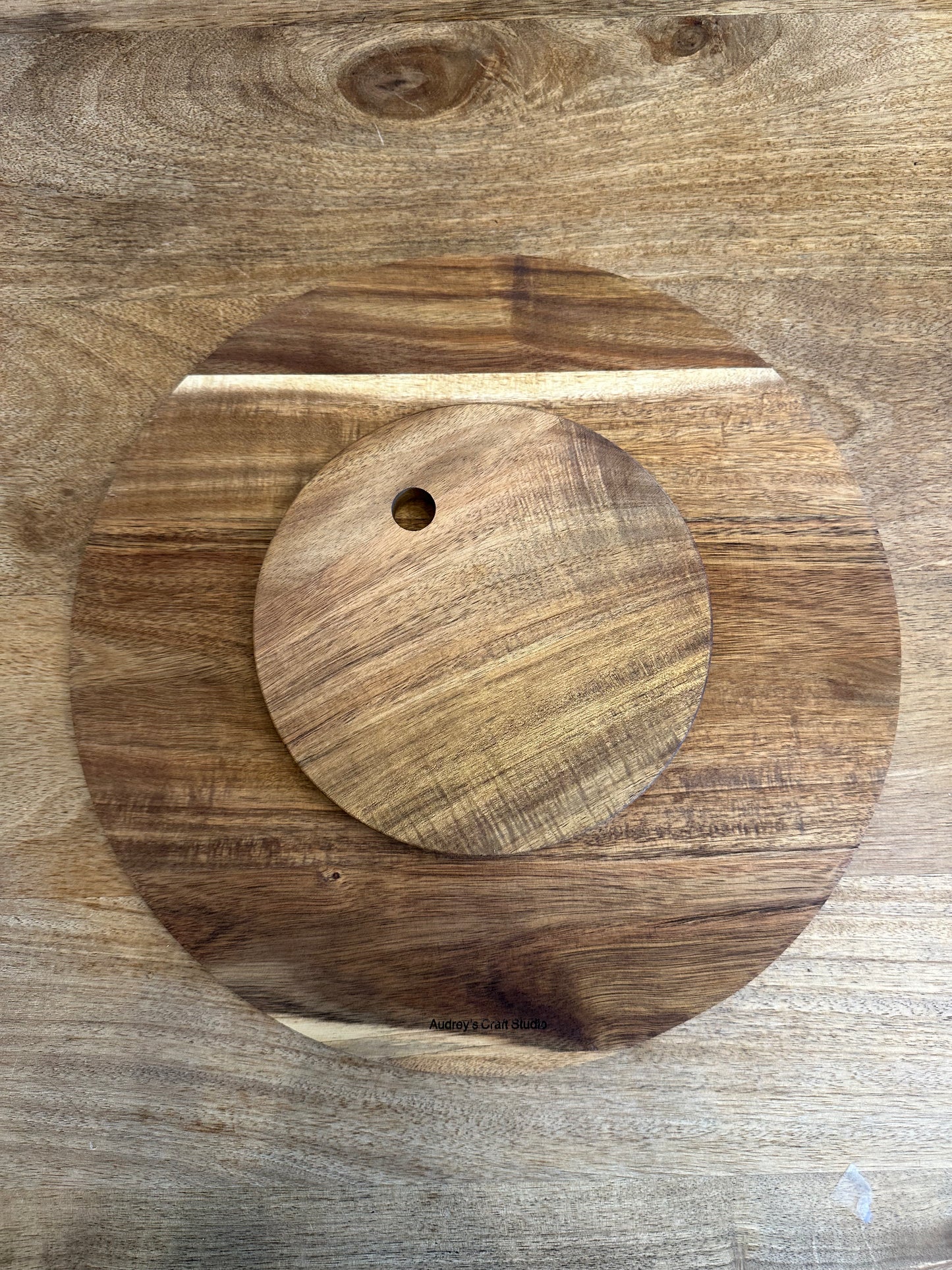 Lazy Susan | Pink Ocean Waves
