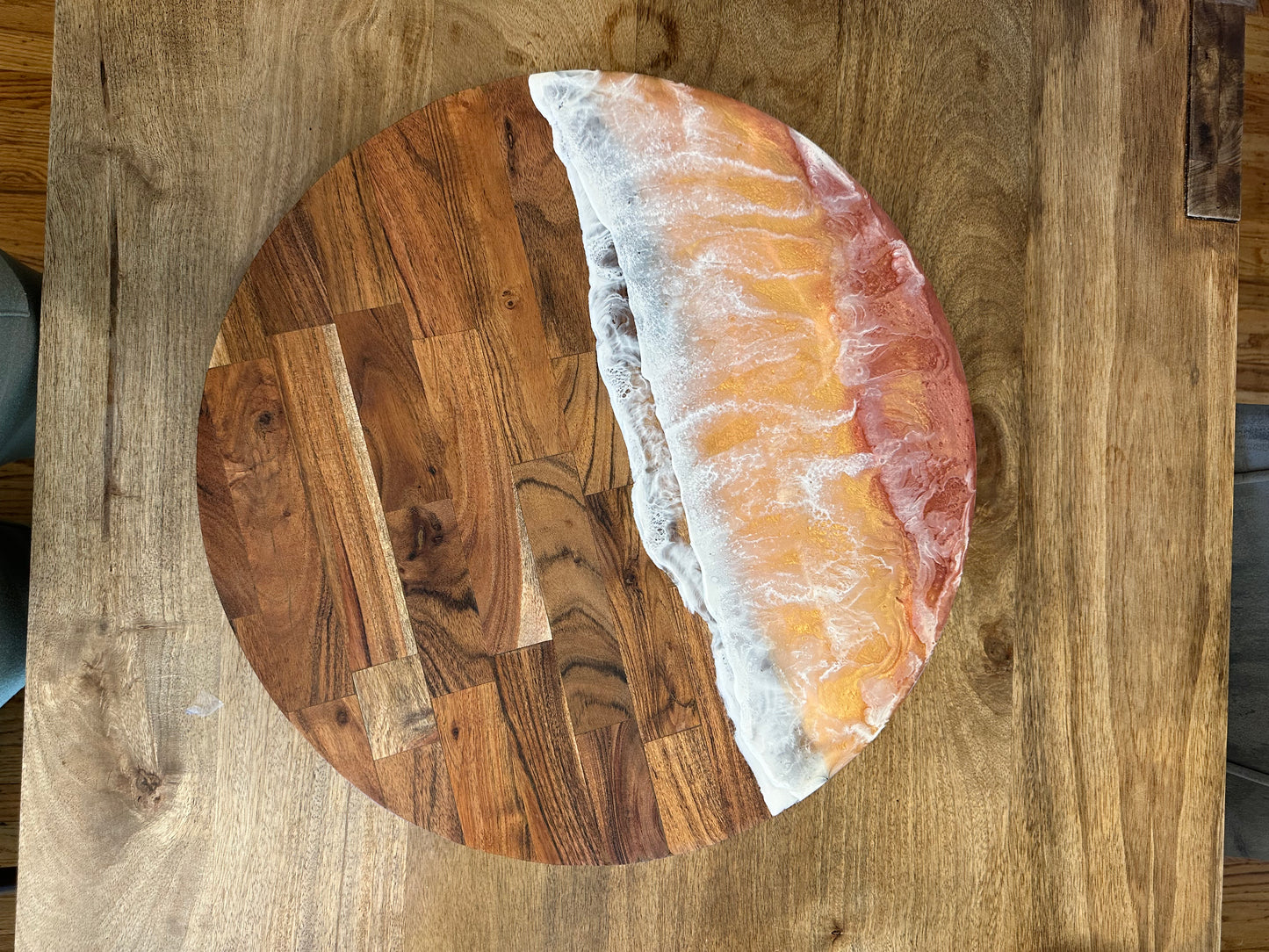 Lazy Susan | Pink Ocean Waves