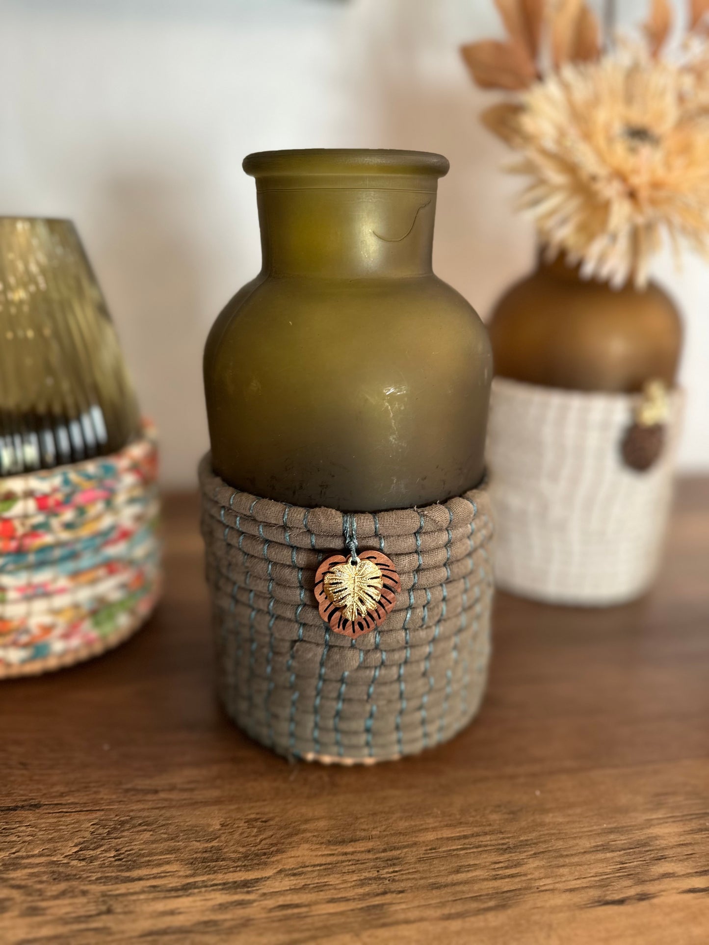 Basketry Vase | Frosted glass (Several colors)