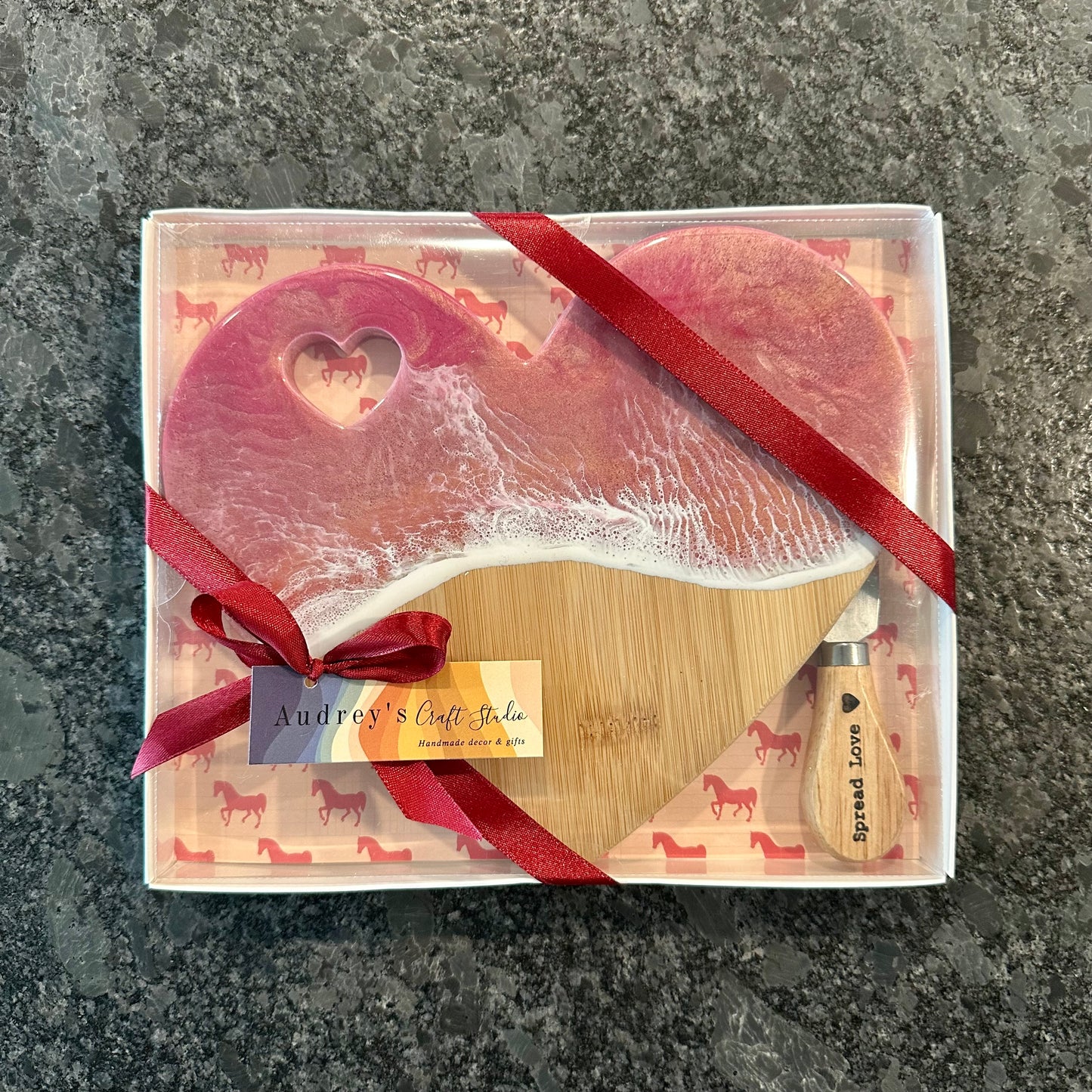 Heart Board Gift Set | Shades of Pink