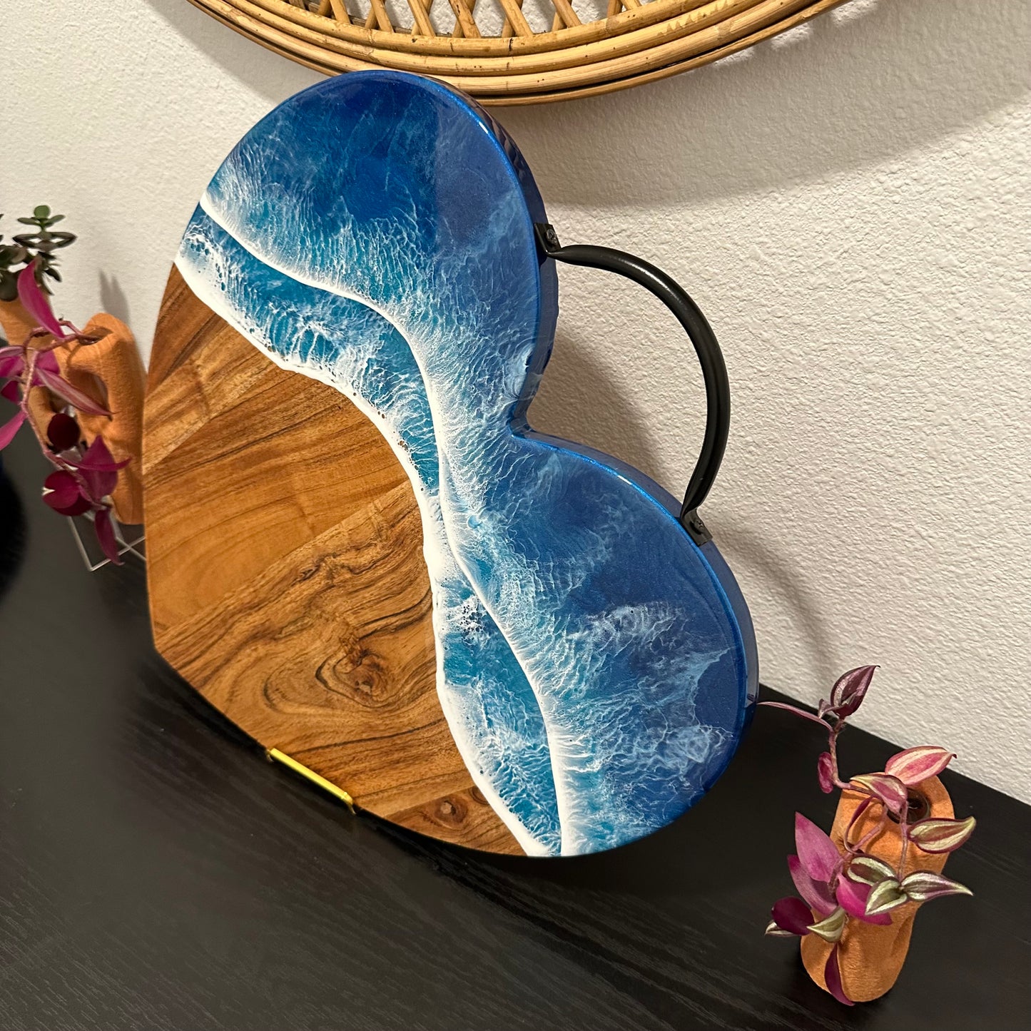 Charcuterie Board - XL Heart | Ocean Blue