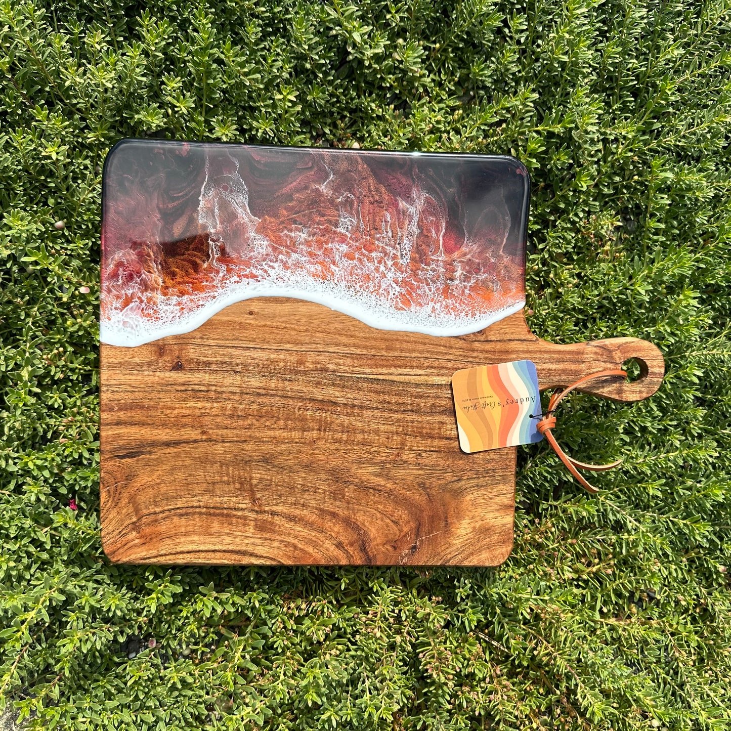 Charcuterie board - Paddle | Volcanic Sunset
