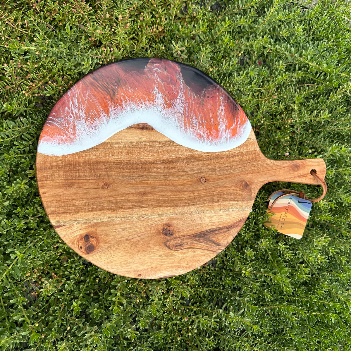 Charcuterie board - Round Paddle | Volcanic Sunset