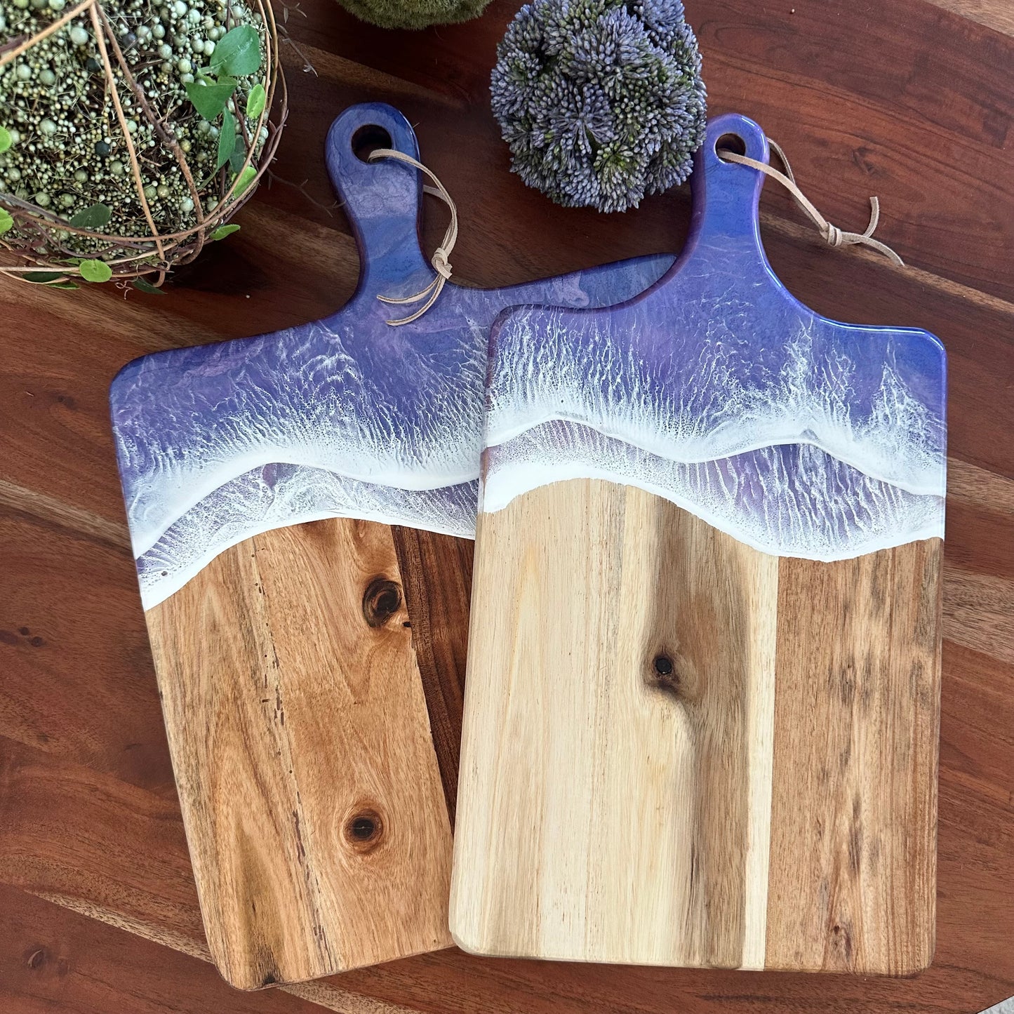 Charcuterie board - Paddle | Shades of Purple