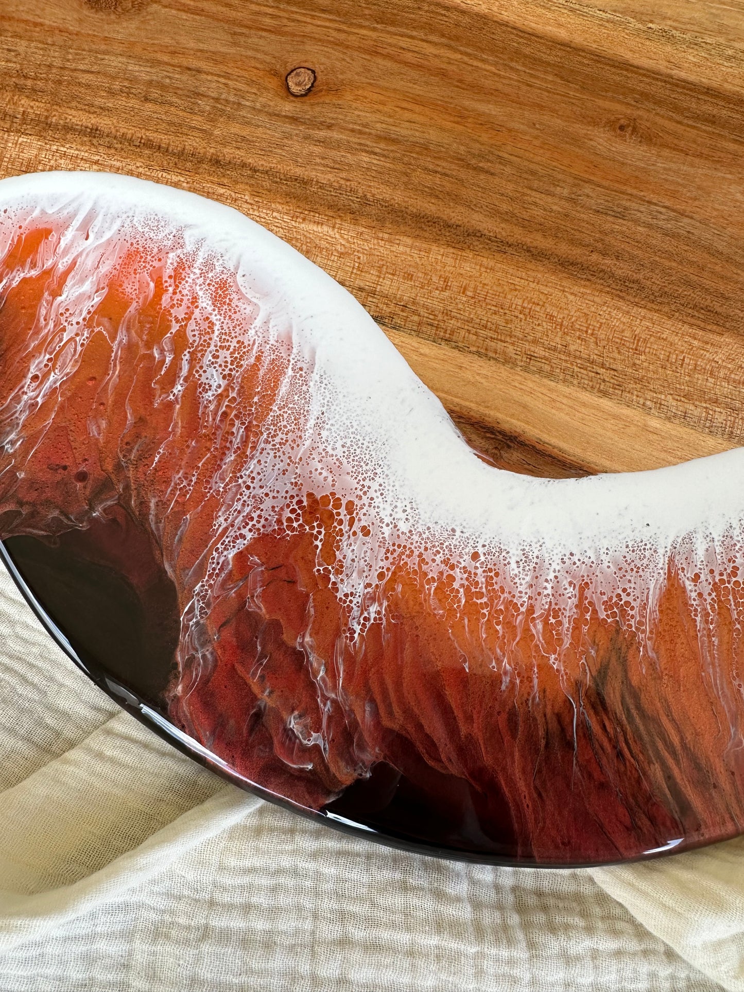 Charcuterie board - Round Paddle | Volcanic Sunset