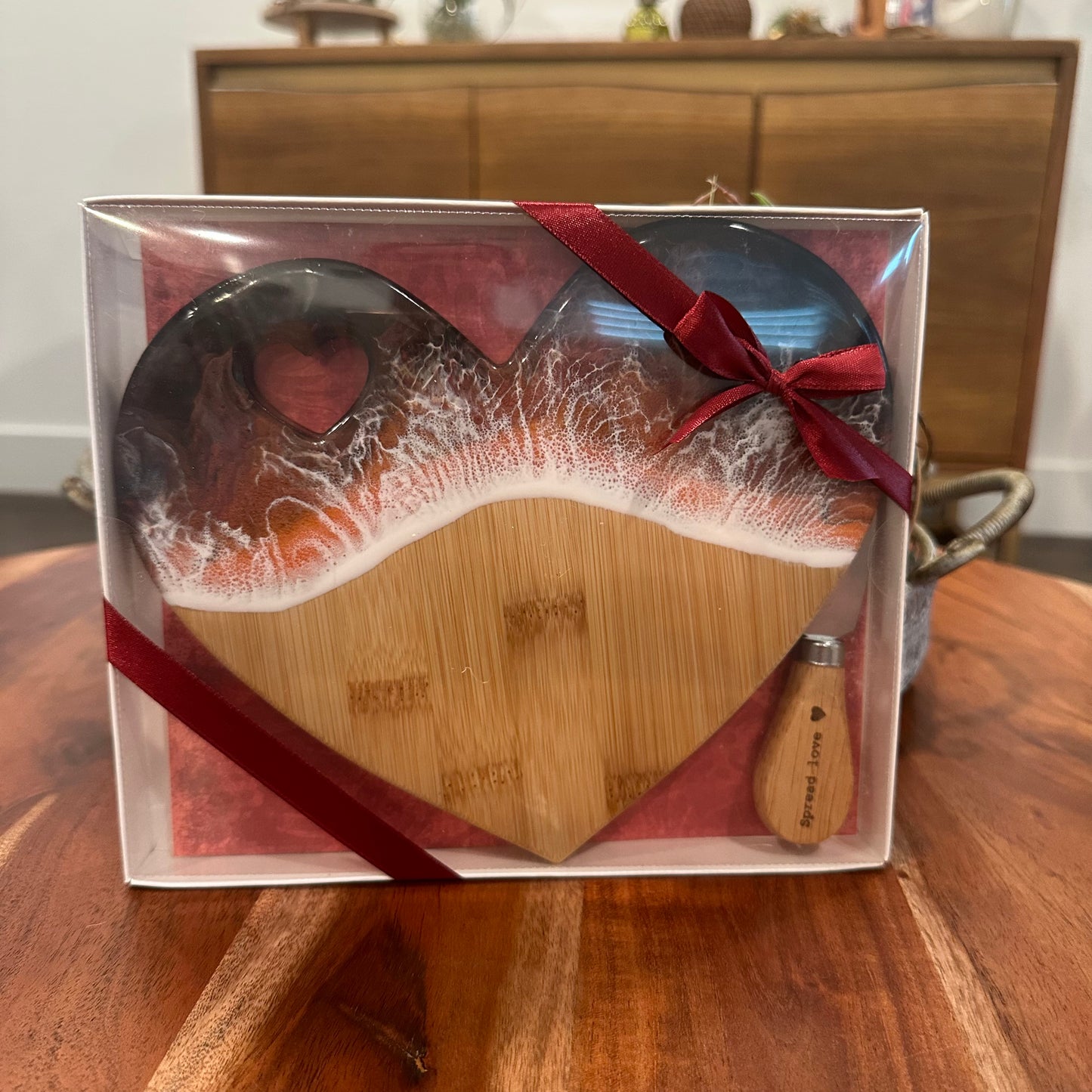 Heart Board Gift Set | Volcanic Sunset