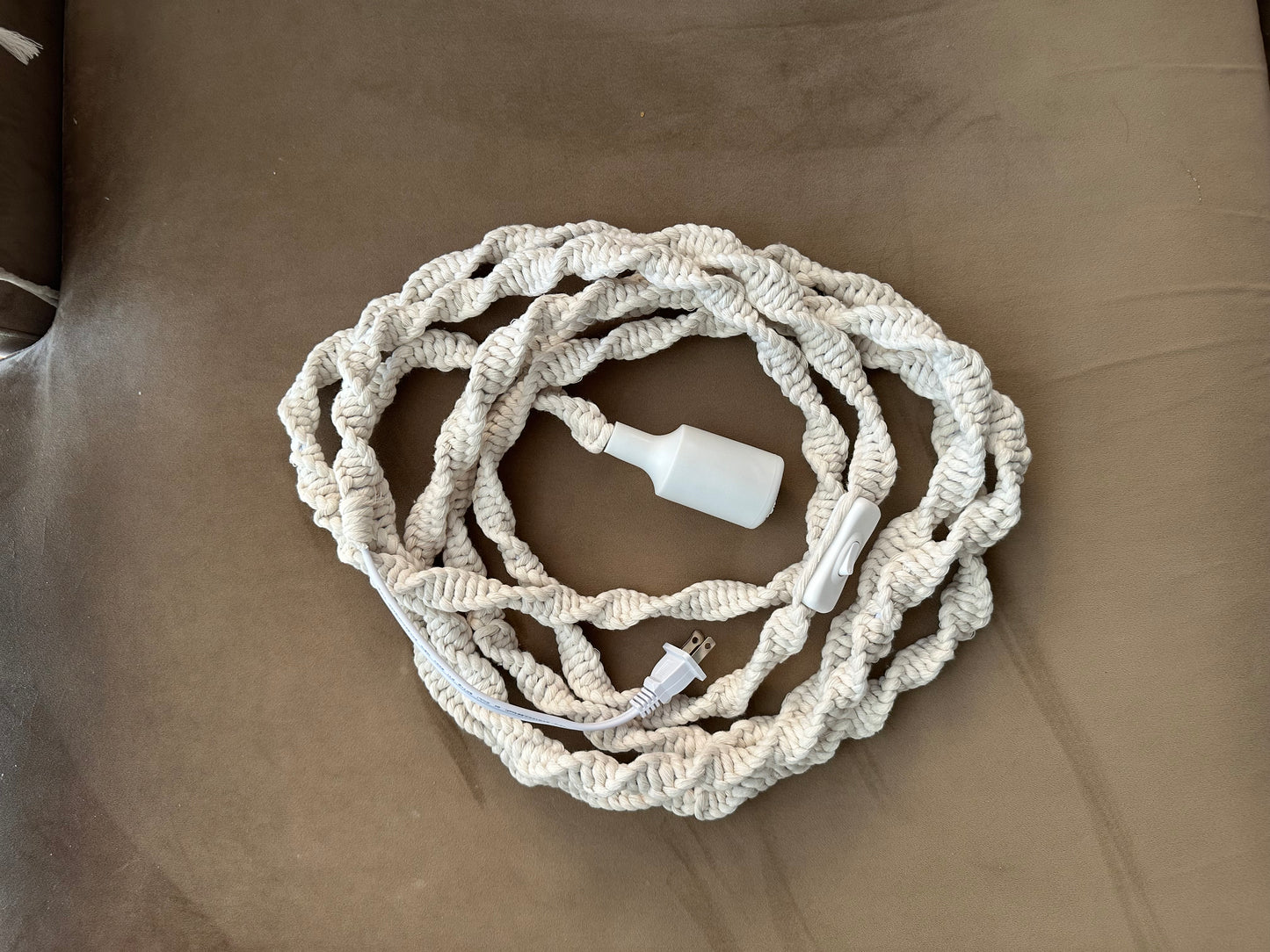 Boho-Chic Macramé Ceiling Light Cord