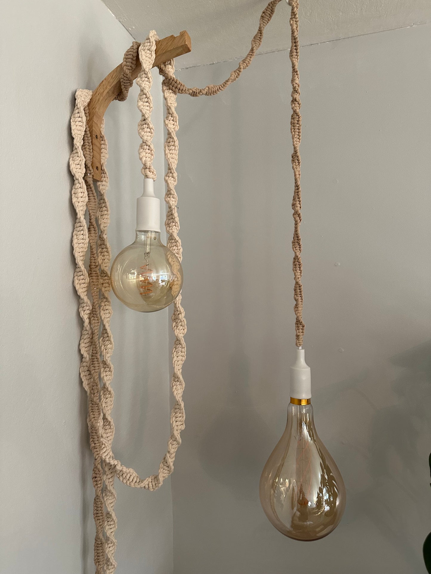 Boho-Chic Macramé Ceiling Light Cord