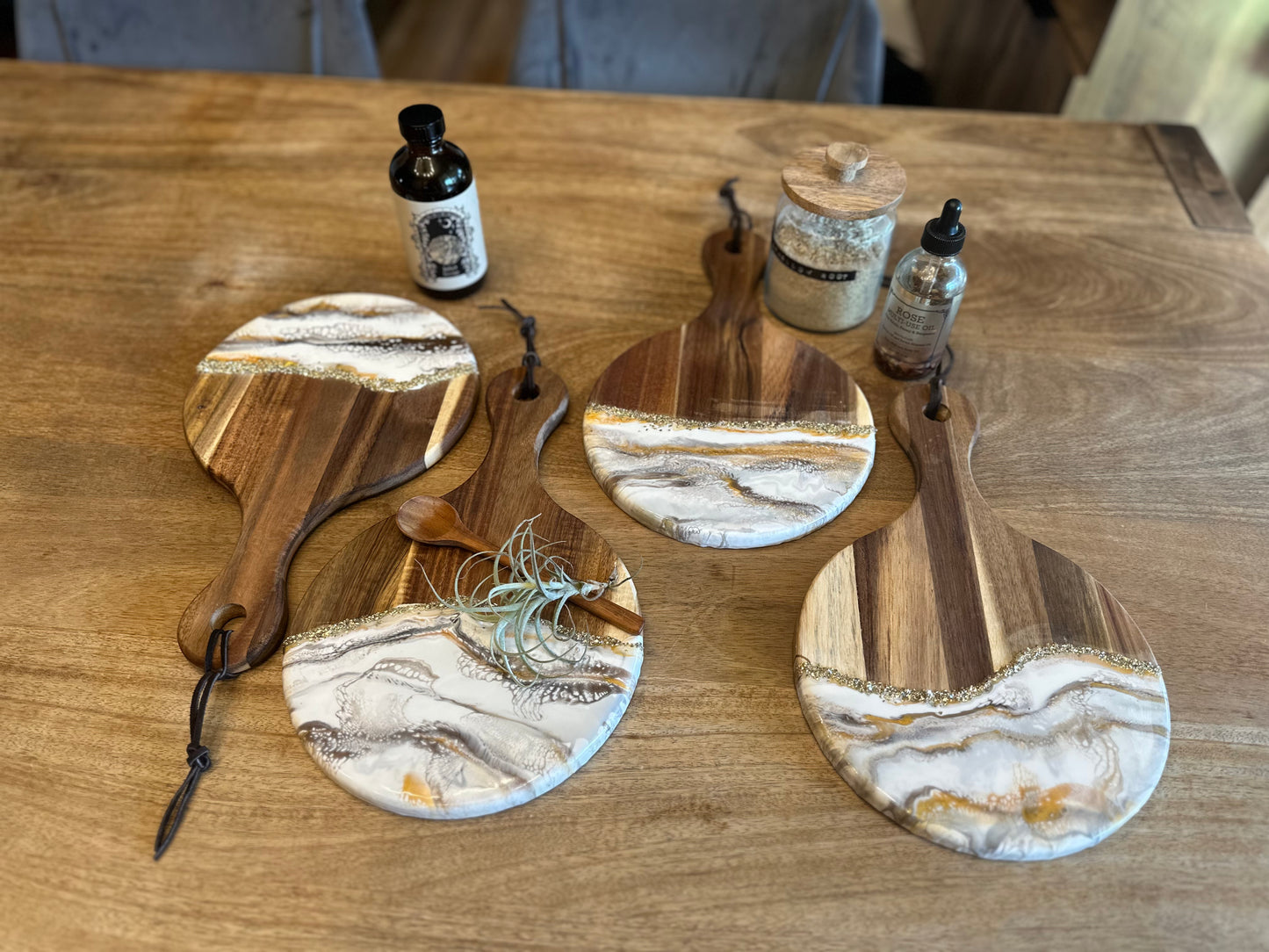 Charcuterie Board | Neutral Geodes (Several Sizes)